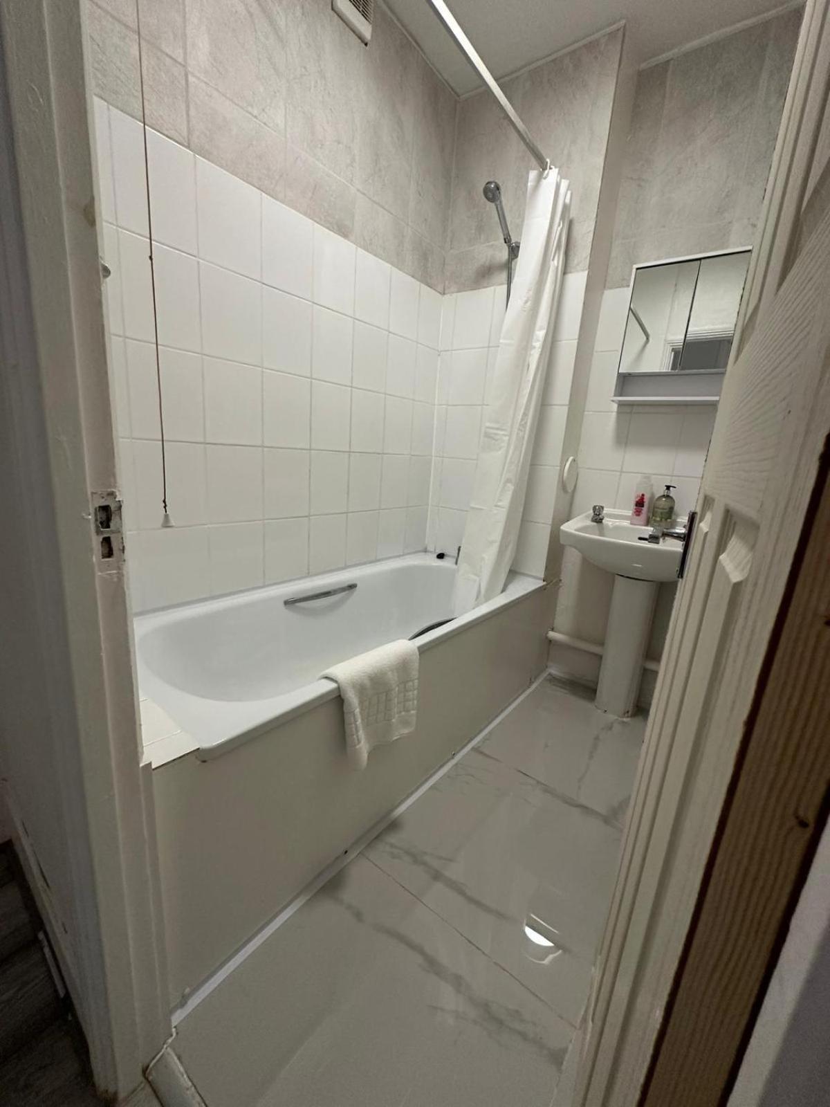 Ground Floor One Bedroom Flat Miles *