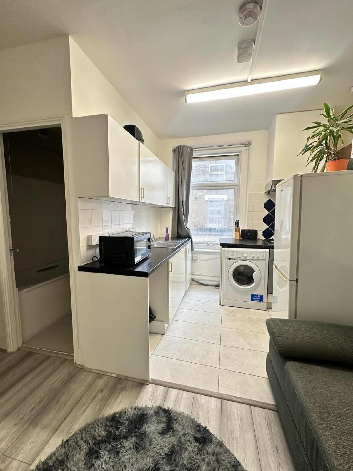 Ground Floor One Bedroom Flat Miles *
